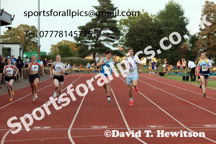 200 metres, 2025 NEGP No 6 Monkton, Wednesday, August 13th.  Photo: David T. Hewitson/Sports for All Pics